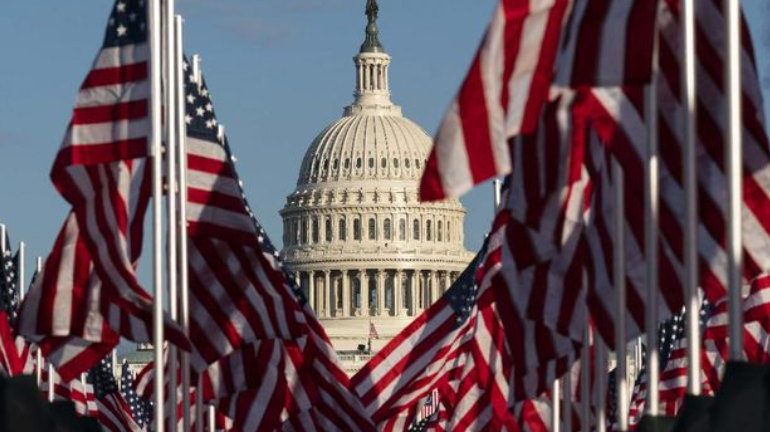Analiza e VOA-s: Shtetet e Bashkuara duhet të bëjnë më shumë për t’i bërë konkurrencë Kinës