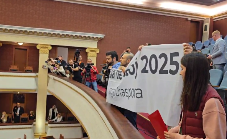 Votuesit jashtë Shqipërisë përballen me rrugë të përpjetë për të drejtën e votës