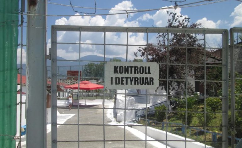 Mbyllet përfundimisht burgu i grave ‘Ali Demi’, sot transportohen për në Pogradec 30 të paraburgosurat e fundit