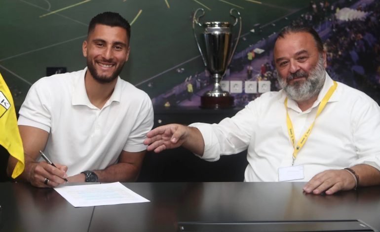 Zyrtarizohet te AEK-u i Athinës, Strakosha: Nga sot nuk ka më fjalë, vetëm punë!