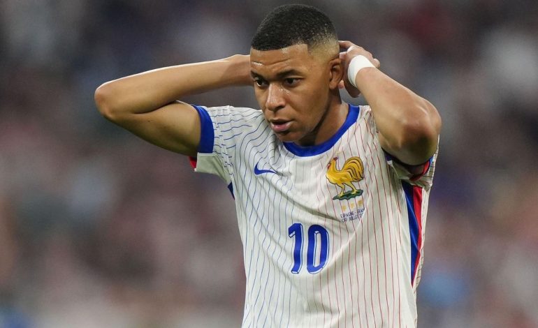 Mbappe i përgjigjet akuzave për përdhunim: Nuk janë të vërteta, s’jam i përfshirë