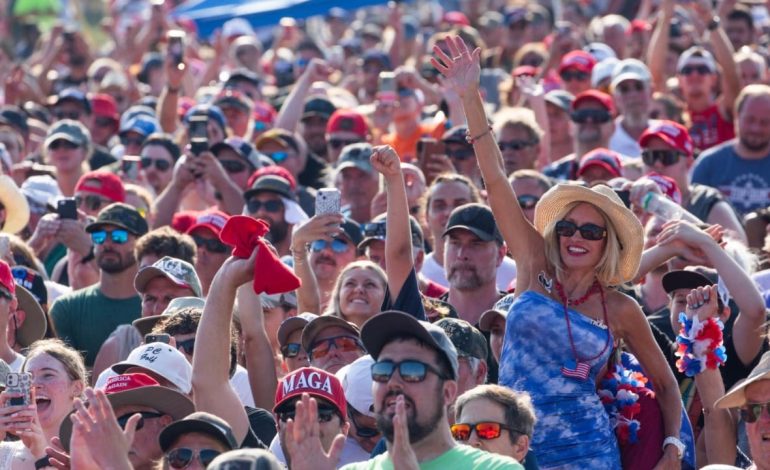 “Ka statusin e një legjende”, qëndrimi i ish-Presidentit Trump pas atentatit mobilizon përkrahësit e tij