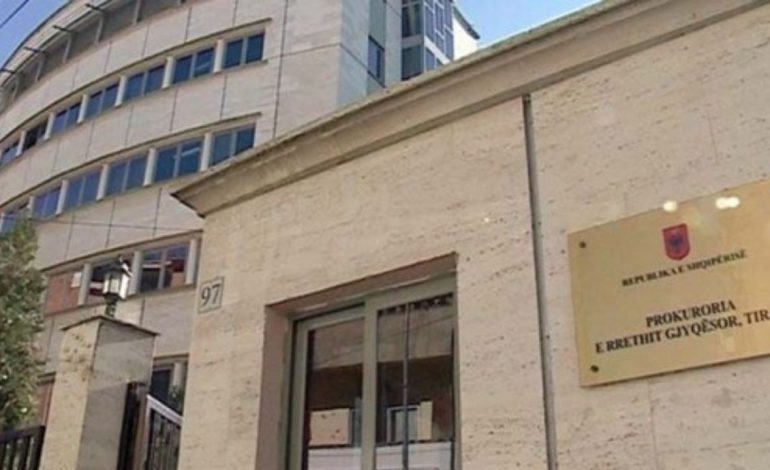 U arrestua në Rinas, i akuzuari rezulton i dënuar në Maqedoninë e Veriut: Nuk e dija për çfarë po hetohesha, më ka dhunuar policia në atë kohë