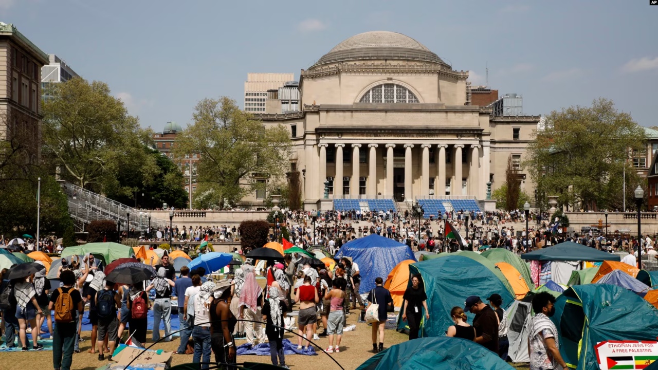 Universitetet amerikane forcojnë rregullat, shpresojnë të përmbajnë protestat kundër luftës