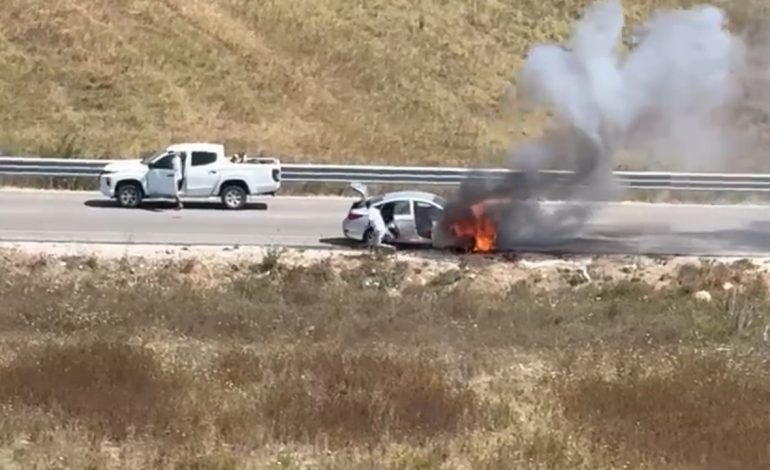 Brenda pak minutash, dy automjete përfshihen nga flakët, shpëtojnë mrekullisht familjet									
									 11/08/2024 11:50