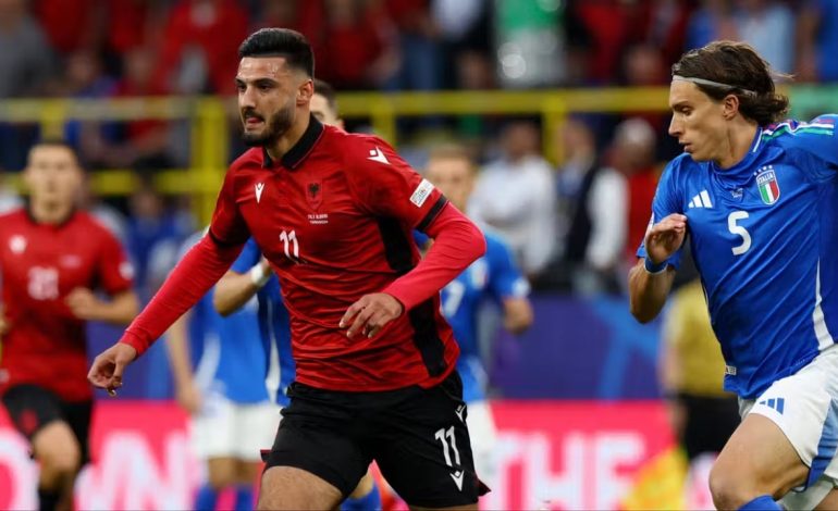 E ardhmja e Brojës kthehet në një “telenovelë”, sulmuesi i Kombëtares kërkohet sërish nga klubi që dështoi ta transferonte