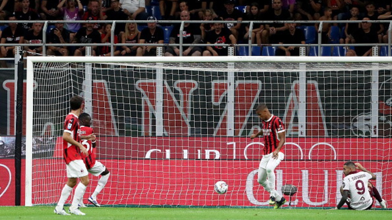 VIDEO/ Barazim në frymën e fundit, Morata dhe Okafor shpëtojnë Milanin nga disfata në ndeshjen e parë të sezonit