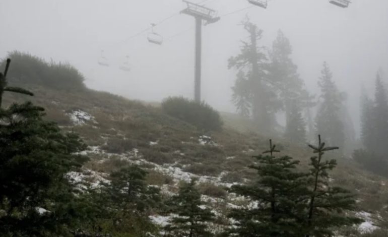 Ndodh edhe kjo! Në vendin më të nxehtë të SHBA-së bie borë gjatë verës, përse ndodhi fenomeni i pazakontë