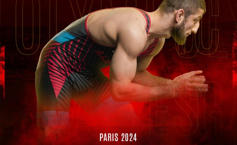 Mundje/ Fati i buzëqesh Dudaev, rivali i tij tërhiqet nga gara, një hap larg medaljes olimpike