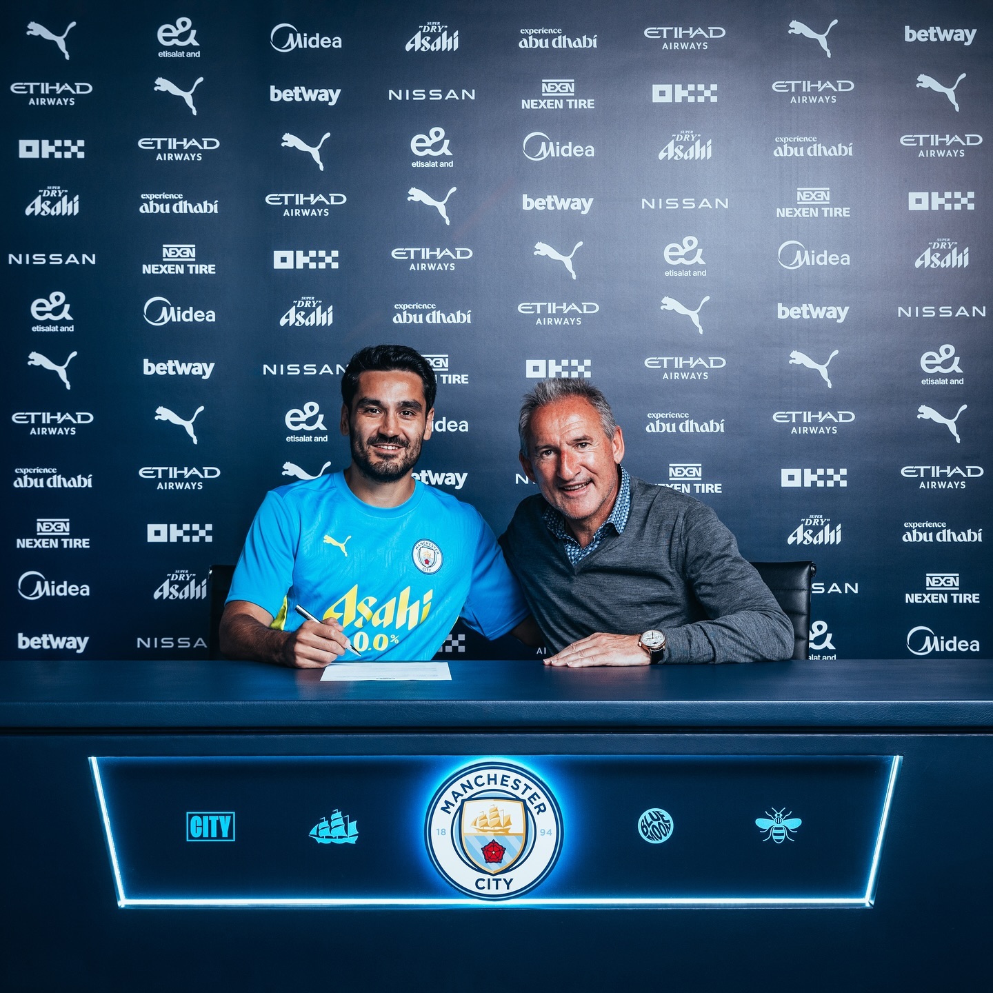 Prezantohet Gundogan: Mezi pres të rivësh fanellën e Man.City (VIDEO)