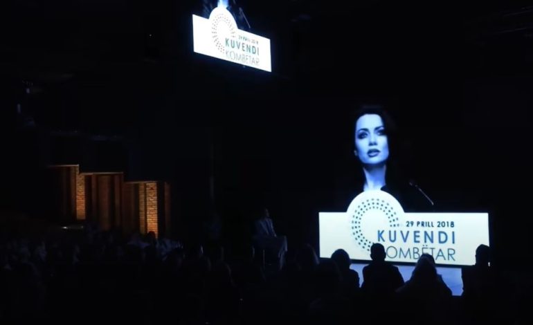 “Mendimi i parë pasi rashë….” Rrëfimi i rrallë i Grida Dumës: Ju tregoj rrëzimin tim dhe forcën që gjeta për t’u ringritur!