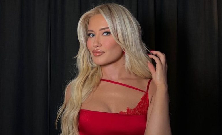 Dea Mishel ironizon Antonela Berishën për dhunën ndaj Klea Prengës