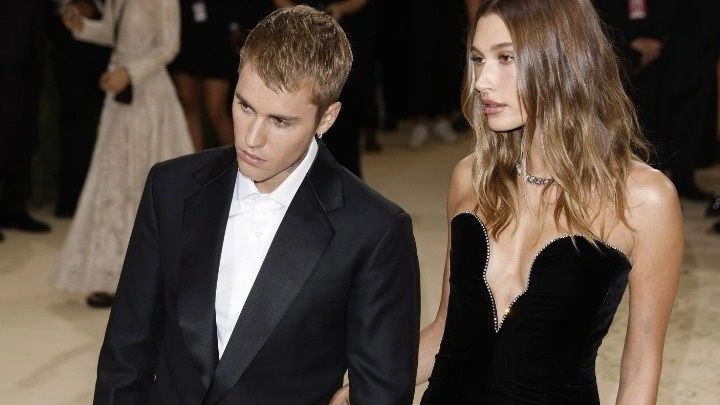 Jack Blues Bieber, si e pritën fansat emrin e bebushit të Justin dhe Hailey?