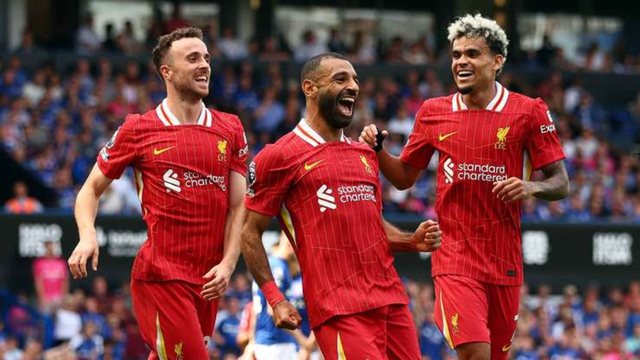 Salah është njeriu i rekordeve, Liverpool e nis me “këmbën” e mbarë sezonin e ri në Premier League