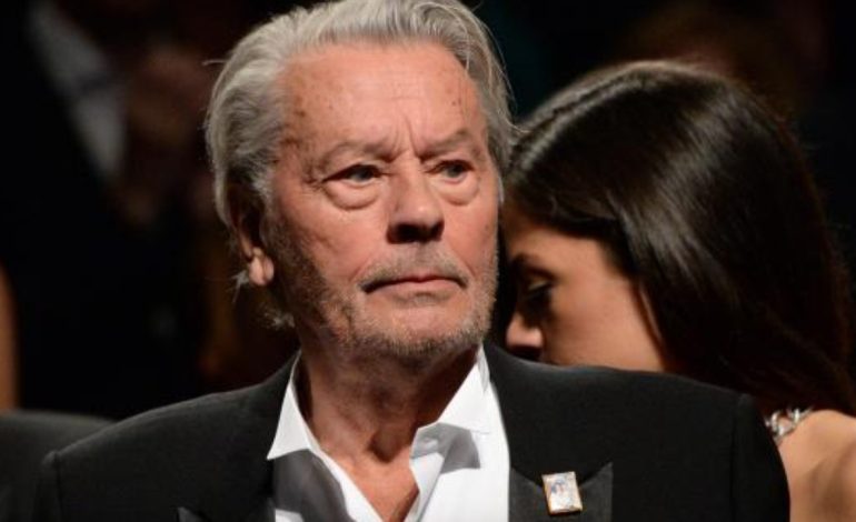 Prej kohësh vuante nga një sëmundje e rëndë, ndërron jetë aktori i njohur Alain Delon