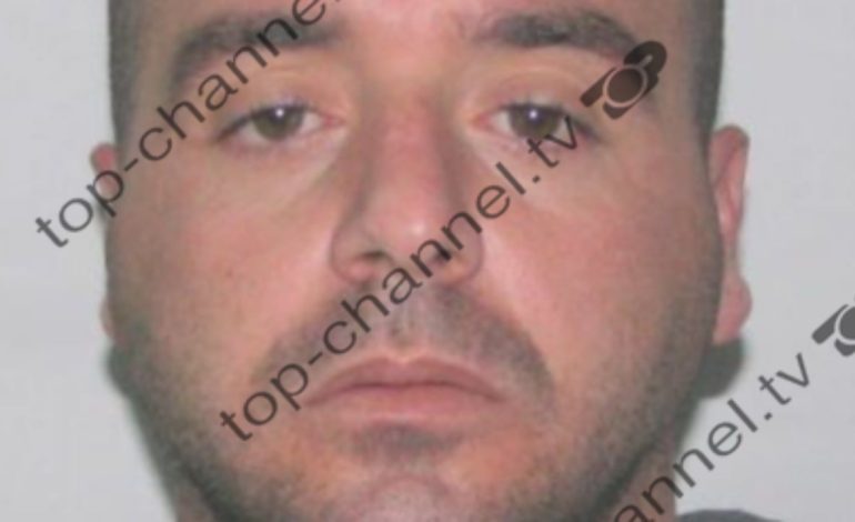 Top Channel siguron foton e Flodian Plakut/ Kush është vrasësi me tre emra i shpallur në kërkim ndërkombëtar për vrasjen e Gentian Bejtjas									
									 30/08/2024 12:53