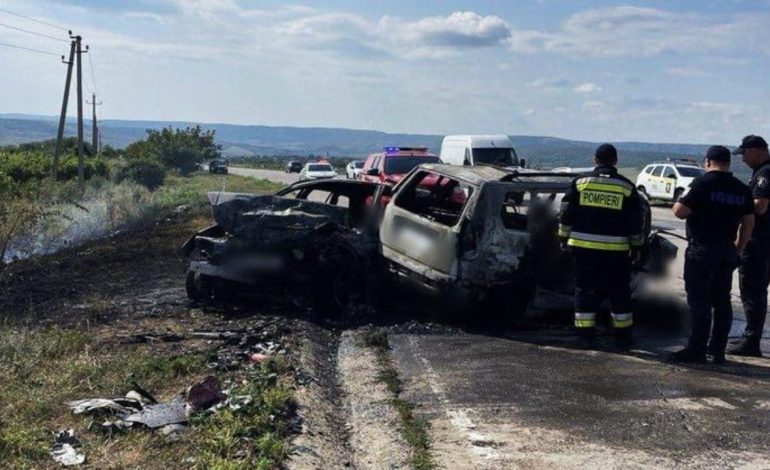 Aksident i rëndë rrugor në Moldavi! Digjen brenda pesë persona, shtatë të tjerë dërgohen në spital