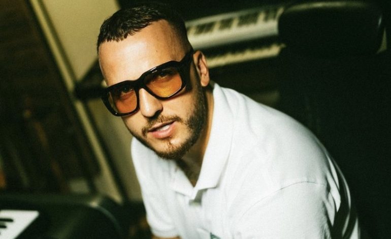 Si rrallëherë, Mozzik bën dedikimin e ëmbël për partneren e tij