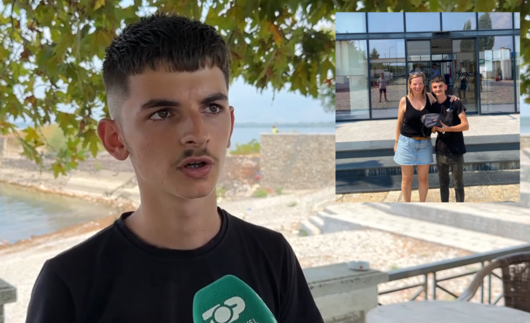 Punon gjatë verës 16 orë në ditë për të ndihmuar prindërit! Historia e rrallë e 14-vjeçarit nga Shkodra që dorëzoi portofolin plot me euro