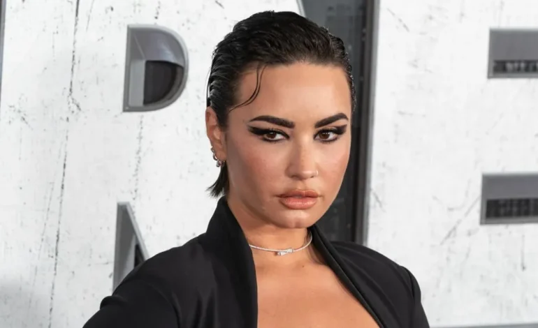 Gjithçka nisi për të fituar dashurinë e të atit, Demi Lovato do heqë dorë nga fama?