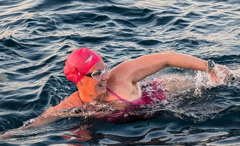 “Jam krenare”/ Eva Buzo rrëfehet si atletja e 1 që kalon me not kanalin e Otrantos