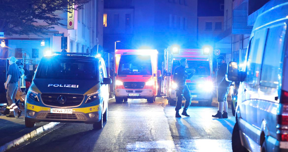 Sulm me thikë në Gjermani, tre të vdekur dhe katër të plagosur