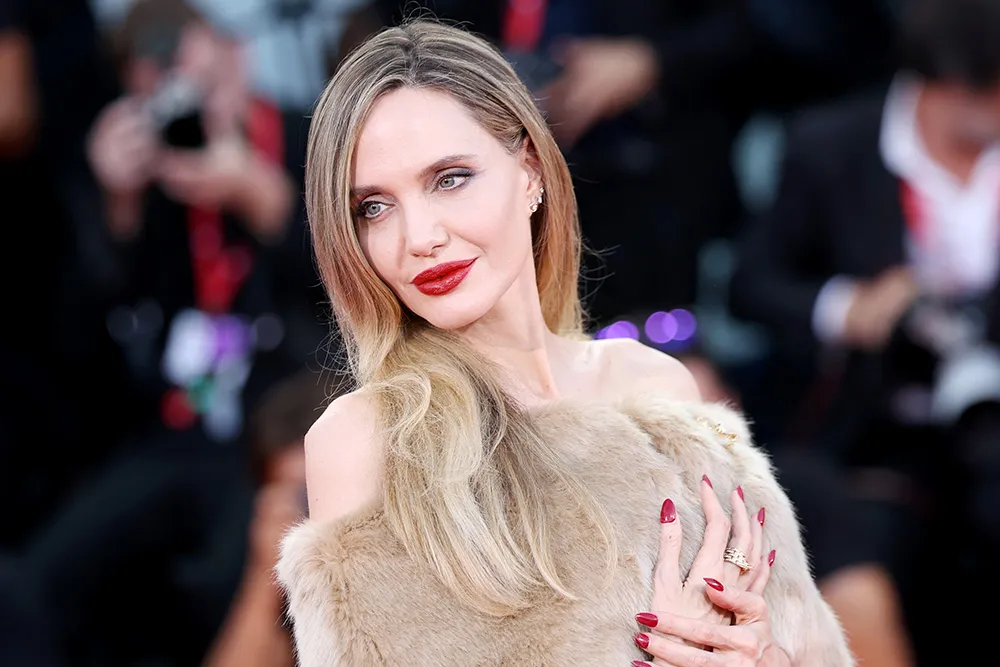 “Dua që ata të jenë njerëz të mirë”/ Angelina Jolie tregon prioritetin e saj