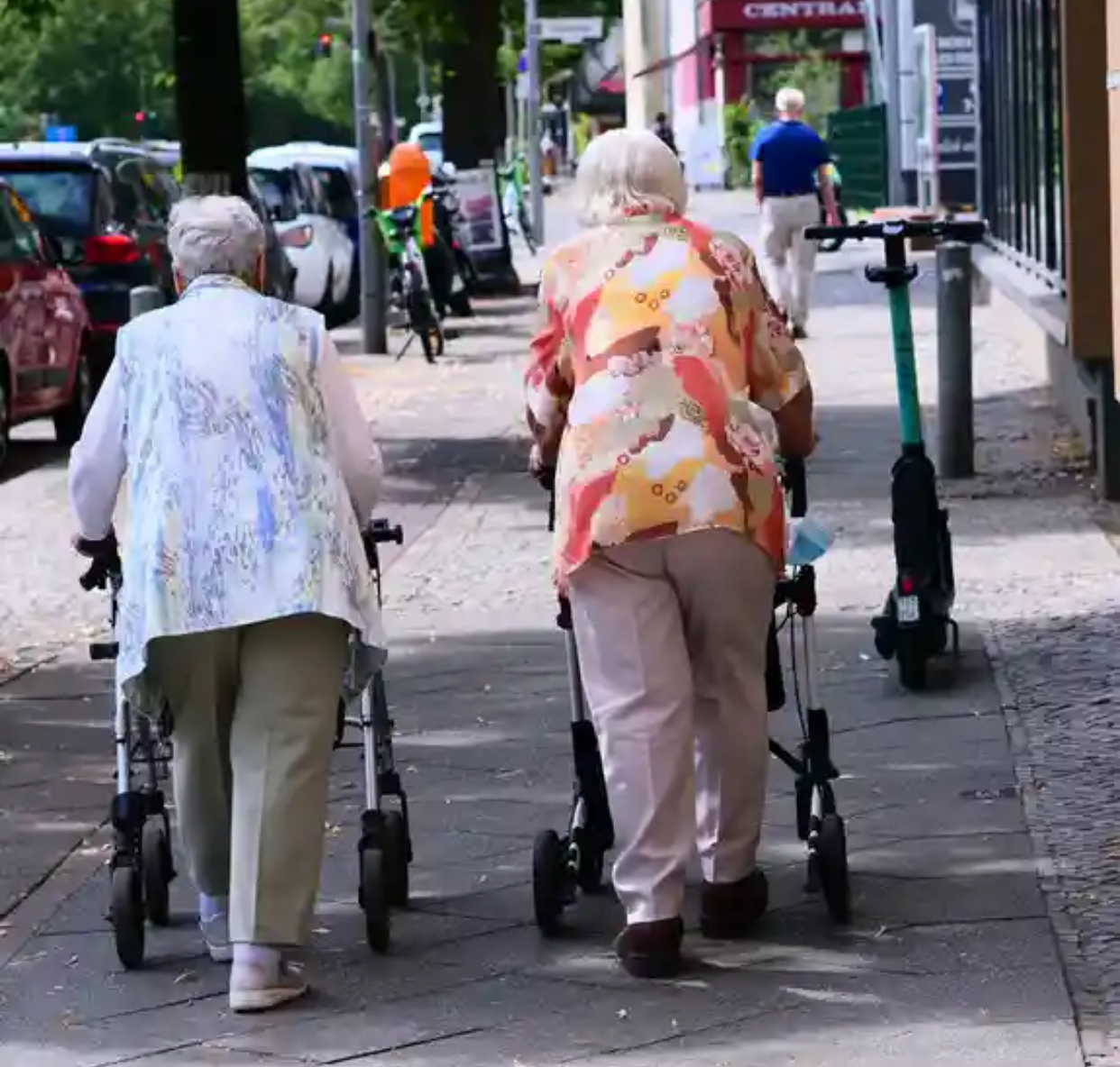 Analiza/ Kriza e pensioneve në Europë! Si mund të dilet prej saj?