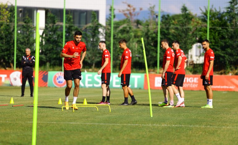 Ndeshjet kundër Ukrainës & Gjeorgjisë, ja programi mediatik e stërvitor i Kombëtares