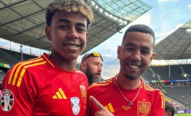 Përfundon në spital, plagoset me thikë babai i futbollistit të njohur spanjoll