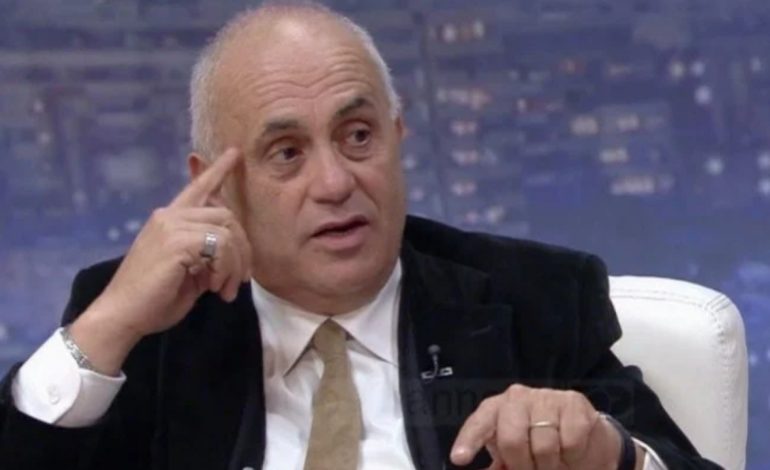 “Historia rishkruhet me ide të reja, jo me psikologji miu”, Artan Fuga: Asnjë pushtet në Shqipëri nuk i reziston ndikimit nga vendet fqinje 