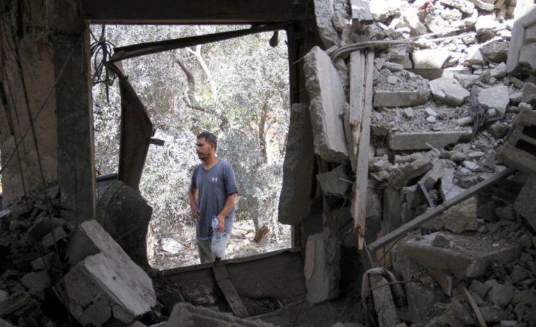 Tanket izraelite futen më thellë brenda Gazës, 27 të vrarë pas përplasjeve me Hamasin/ Biden bën thirrje për paqe