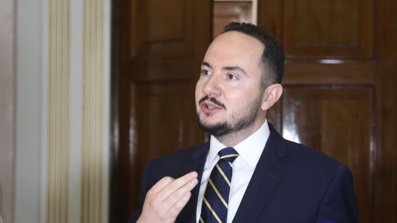 “Vrasja e Pogradecit, ndër njollat më të turpshme për Policinë”, Salianji bën kronologjinë e ngjarjes: Ministri s’ka reaguar ende, po mendon dorëheqjen?