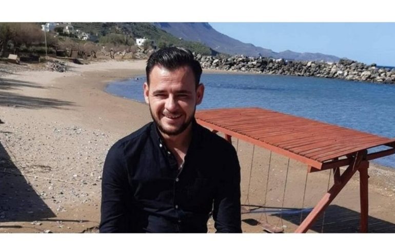 Aksident në Kretë, humb jetën 33-vjeçari shqiptar