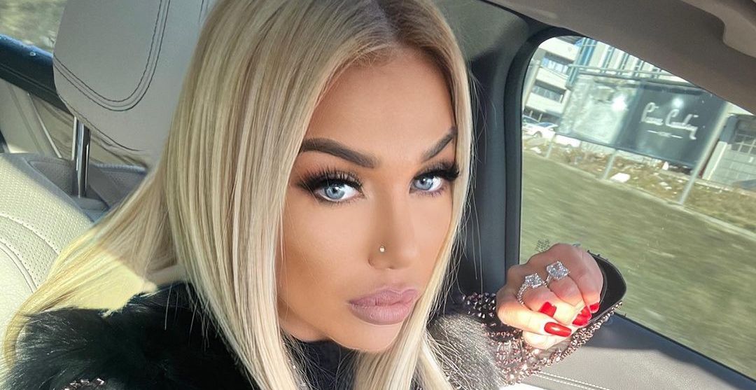 Adelina Tahiri në gjendje të rënduar, publikon foto nga spitali