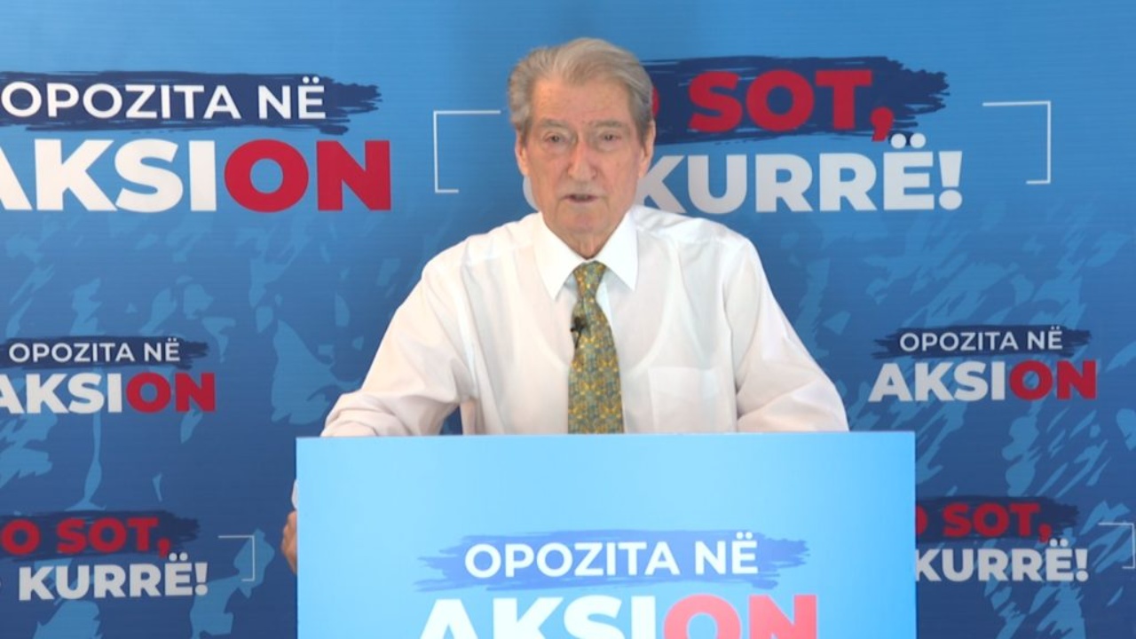 “Grusht shteti brenda shtetit”, Berisha akuzon mazhorancën: Nuk zbaton vendimet e kushtetutës