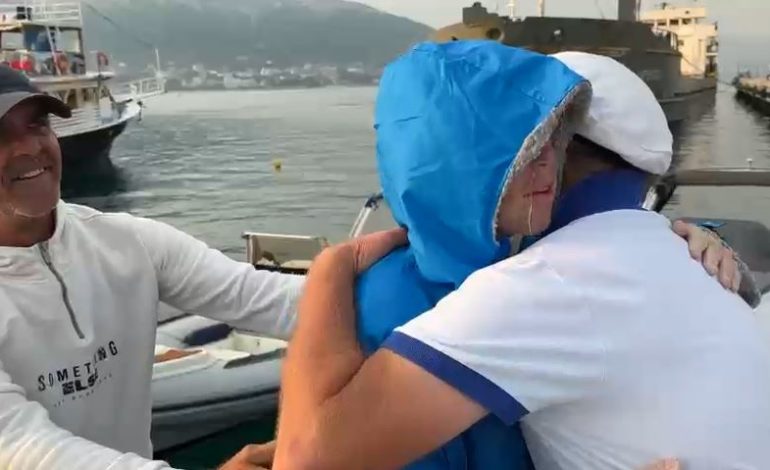 Avokatja Eva Buzo ia del! Pas 34 orësh not nga brigjet italiane, prek tokën shqiptare mëngjesin e sotëm! Si paraqitet gjendja e saj shëndetësore