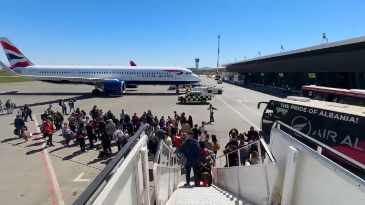 Rama publikon shifrat: Aeroporti “Nënë Tereza”, me rritjen më të lartë të numrit të pasagjerëve në Europë