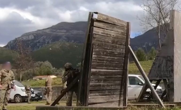 Forcat Speciale shqiptare, si njësi e vetme me trupat elitare të SHBA-së! Kryejnë stërvitje të përbashkët