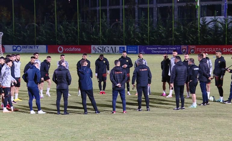 Daja drejt Dinamos/ Në prag divorci me Ballkanin, blutë gati të rikthejnë në stol trajnerin