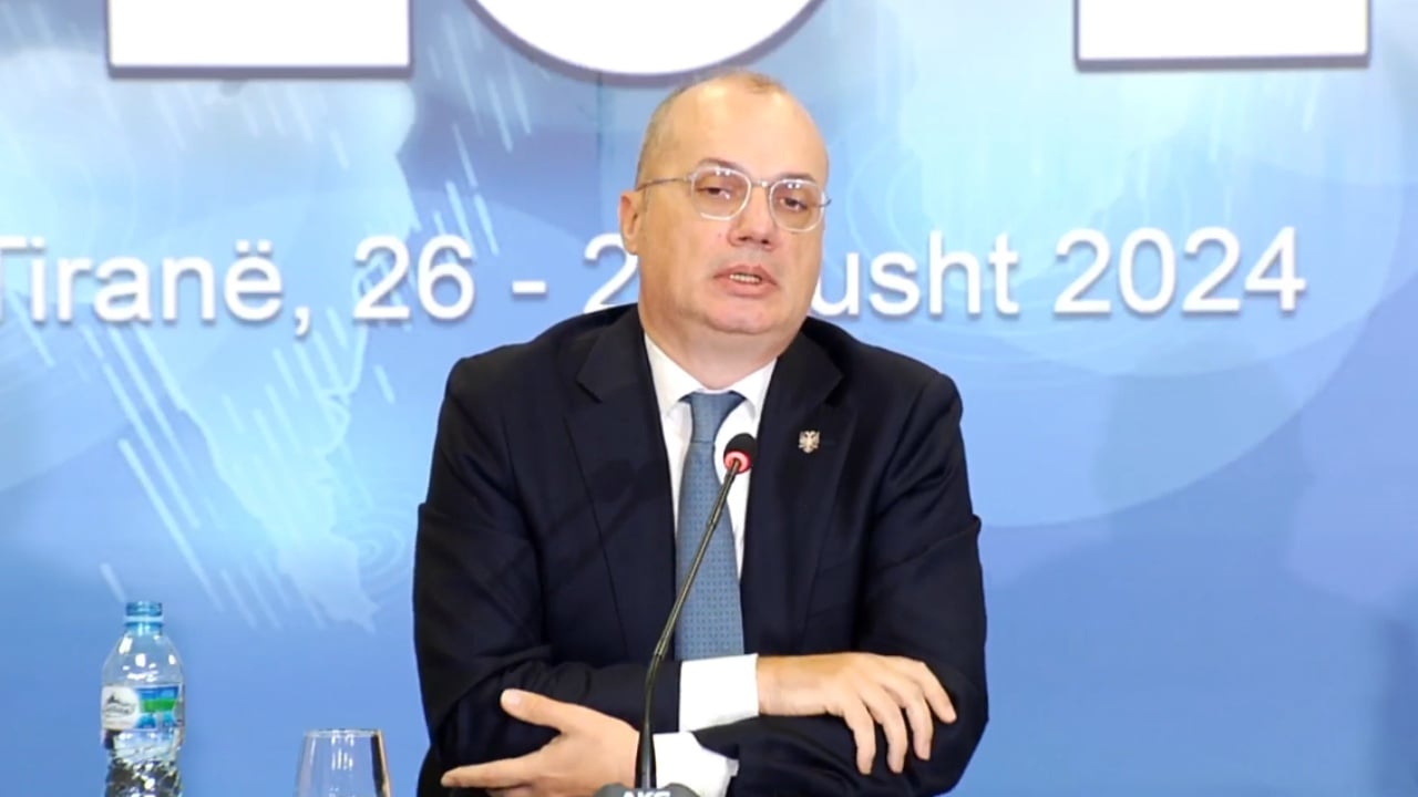 “Do të ecim shpejt drejt BE”, Hasani: Jemi gati për mbajtjen e Konferencës së dytë Ndërqeveritare