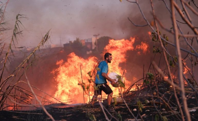 “Ferri” në Athinë, BE-ja i vjen në ndihmë Greqisë në luftën me zjarret