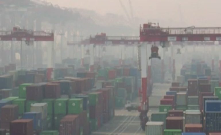 BAN ngre alarmin për hirin helmues/ Konfirmimi për VOA-n: Nuk është hera e parë që transportohen mbetje toksike