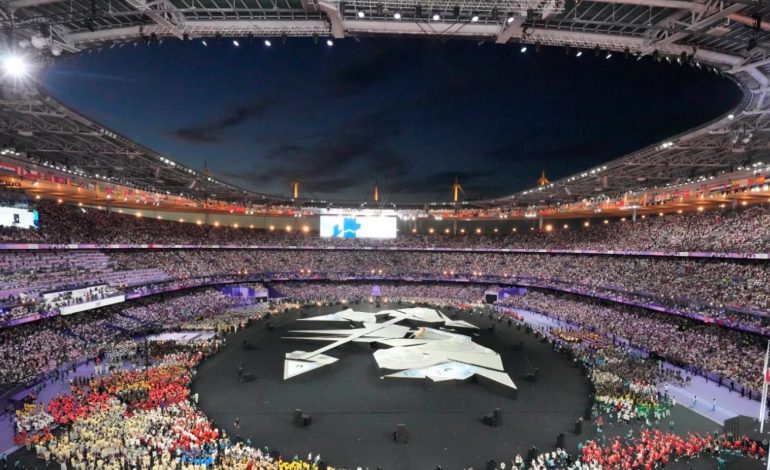 Shqipëria dhe Kosova siguruan nga dy medalje/ Në një shfaqje të spektaklit hollivudian, mbyllen Lojërat Olimpike në Paris