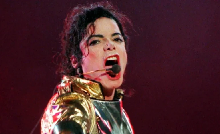 Familjarët në ‘luftë’ për testamentin e Michael Jackson