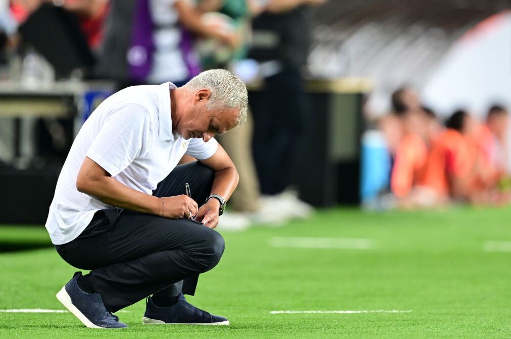 Xhixha kundër Arbër Hoxhës, Champions sjell derbi shqiptarësh, eliminohet Mourinho (VIDEO)