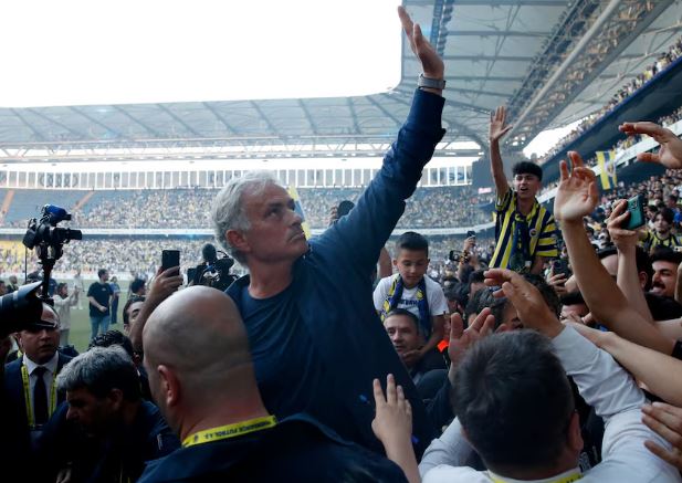 Fenerbahce, Mourinho: Championsi jo i domosdoshëm, besoj te skuadra