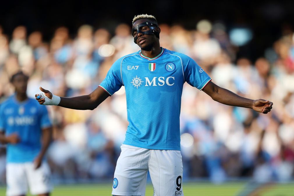 Osimhen bëhet çështje, dështojnë negociatat me Chelsea, nigeriani i “ngel në derë” Napolit