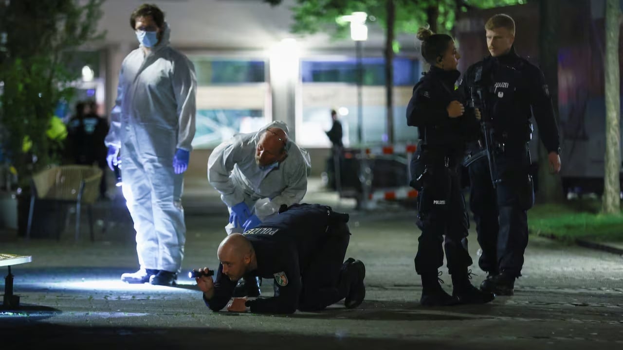 Sulmi me thikë ku humbën jetën tre persona, i dyshuari pranon krimin