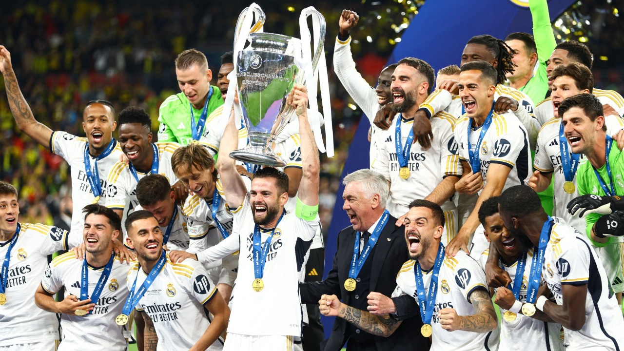 Ndodh edhe kjo! UEFA zyrtarizon bastet si sponsor në Champions League